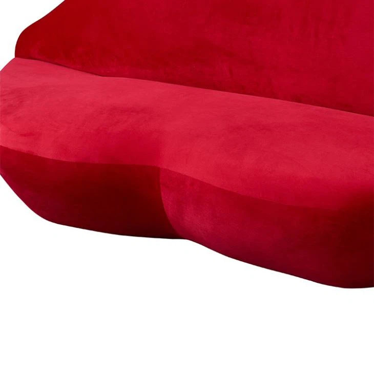 SOFA usta red